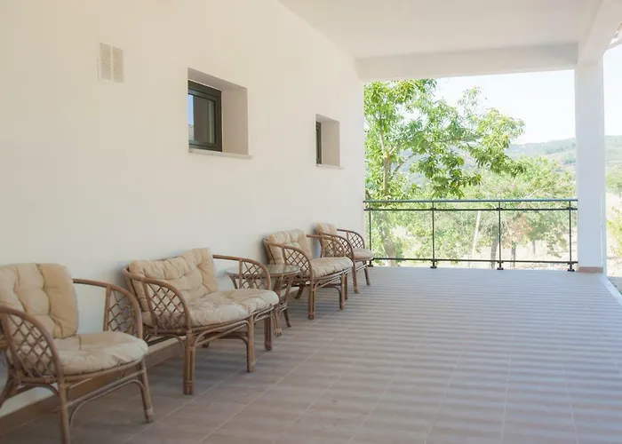 Farm stay Quinta De Trancoso *